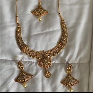 Indian alloy Necklace set with Maang tikka